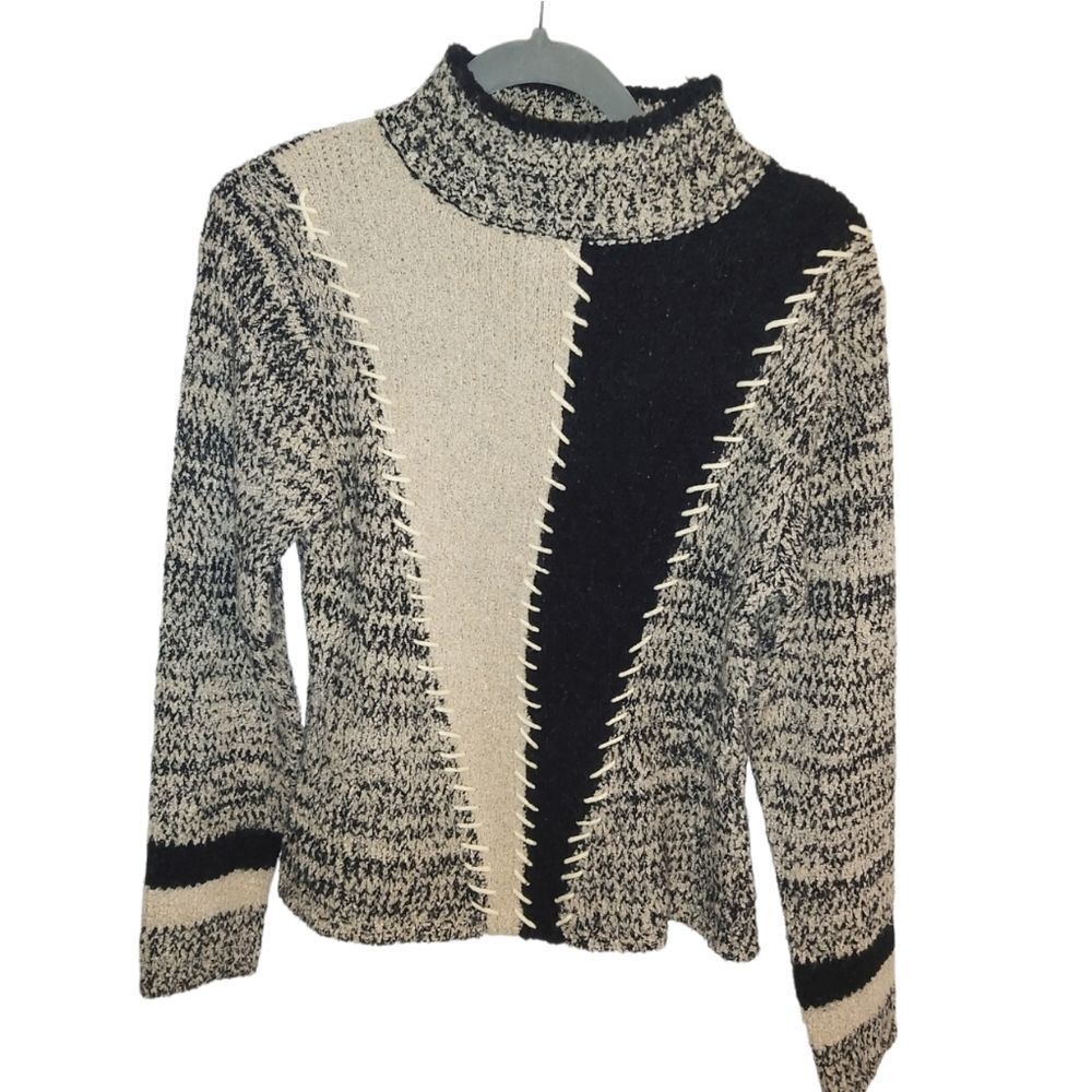 Grunge knit sweater
